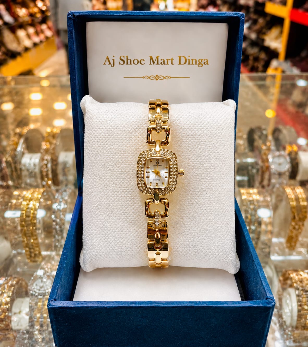 ✨Ladies Gold Square Dail ⌚️