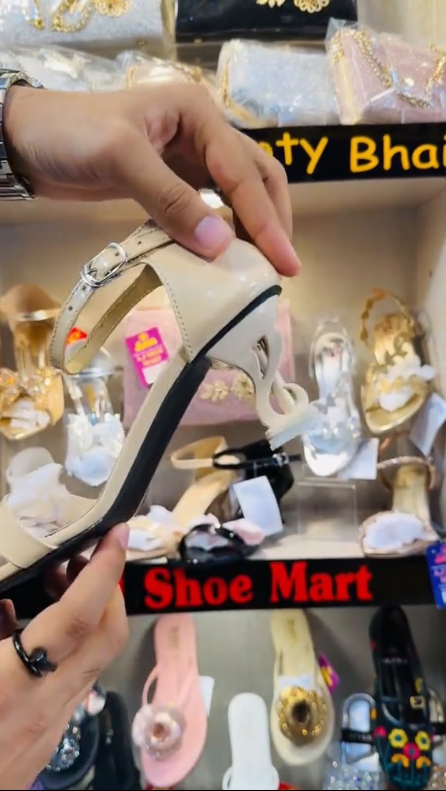 Brand (YSL) Heel ON DISCOUNT PRICE