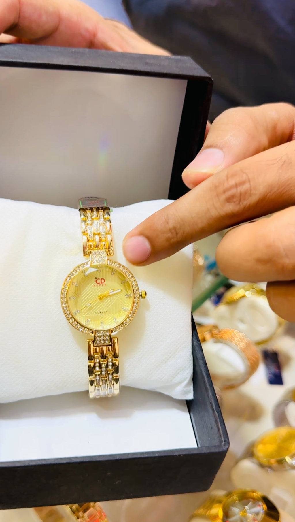 🌟Ladies Luxury Gold Watch ⌚️
