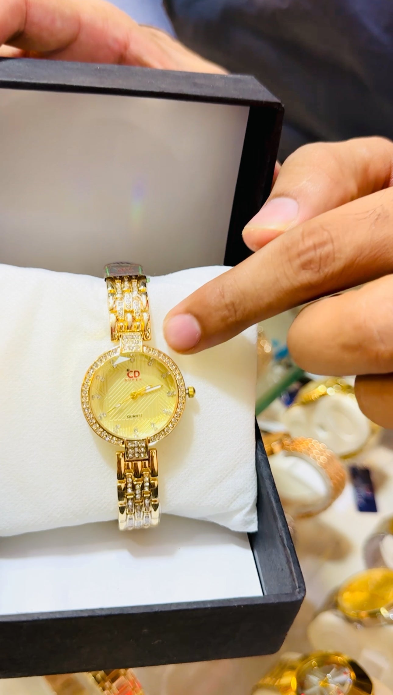 🌟Ladies Luxury Gold Watch ⌚️