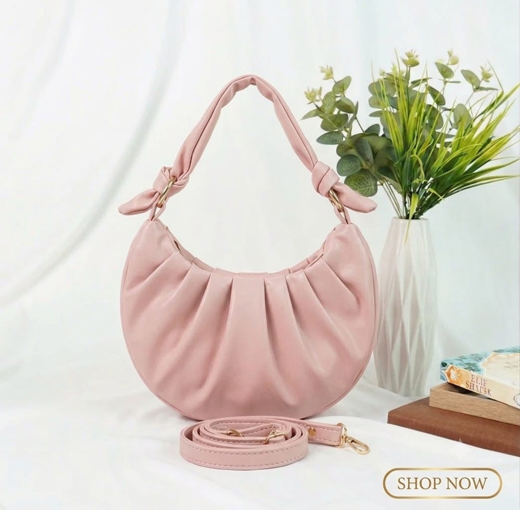 PREMIUM TRENDING BAGS 50%