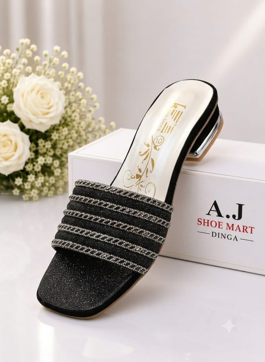 ✨Ladies Flat Fancy Chappal Special size 🥿